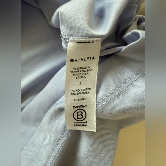 Athleta Nitro Sleeveless Racerback Cut Out Back Tank Top in Lilac - Size Large - Picture 7 of 8